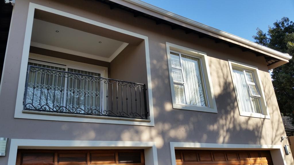 6 On Acacia Bed and Breakfast Johannesburg Rum bild